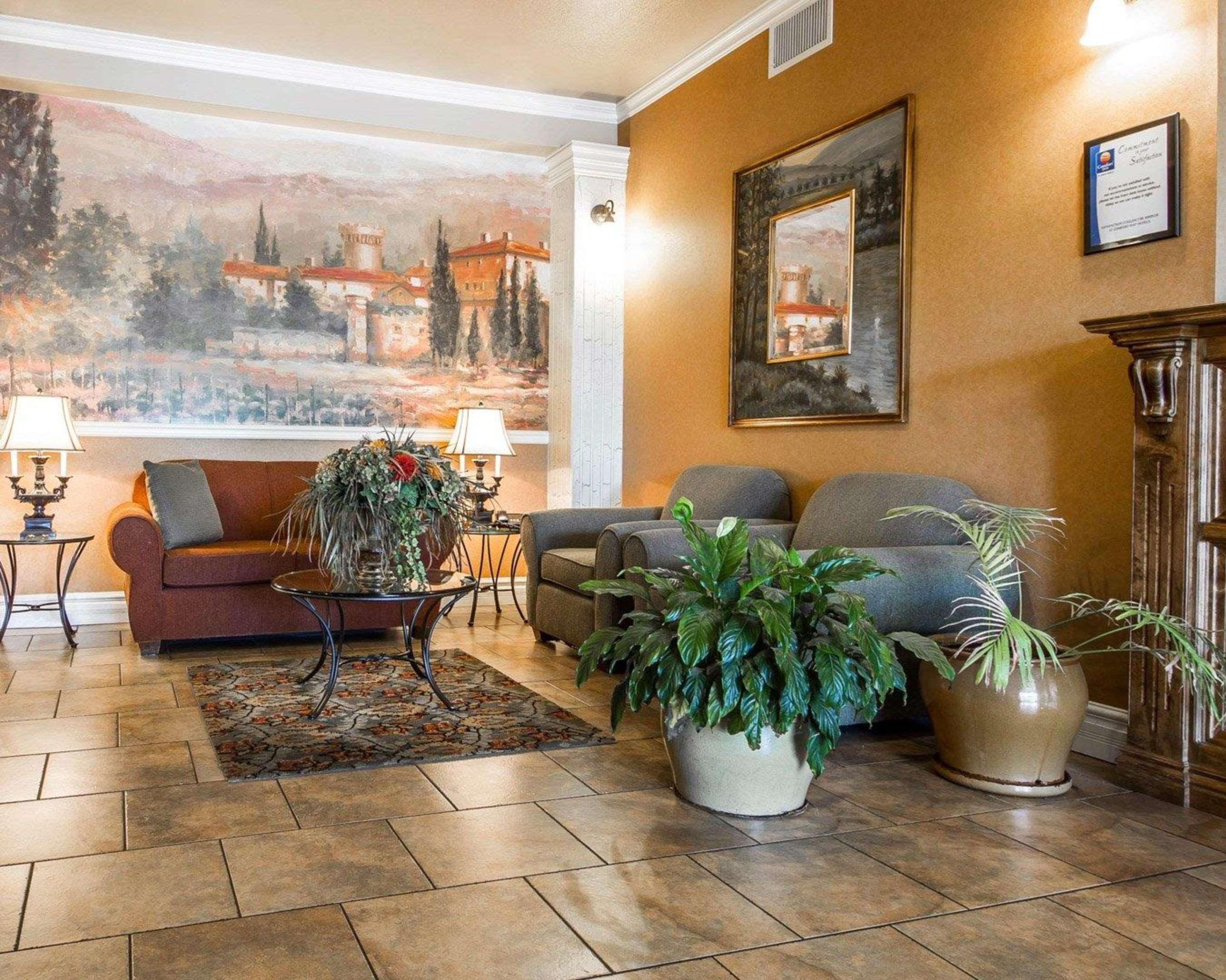 Comfort Inn & Suites Ukiah Mendocino County Bagian luar foto