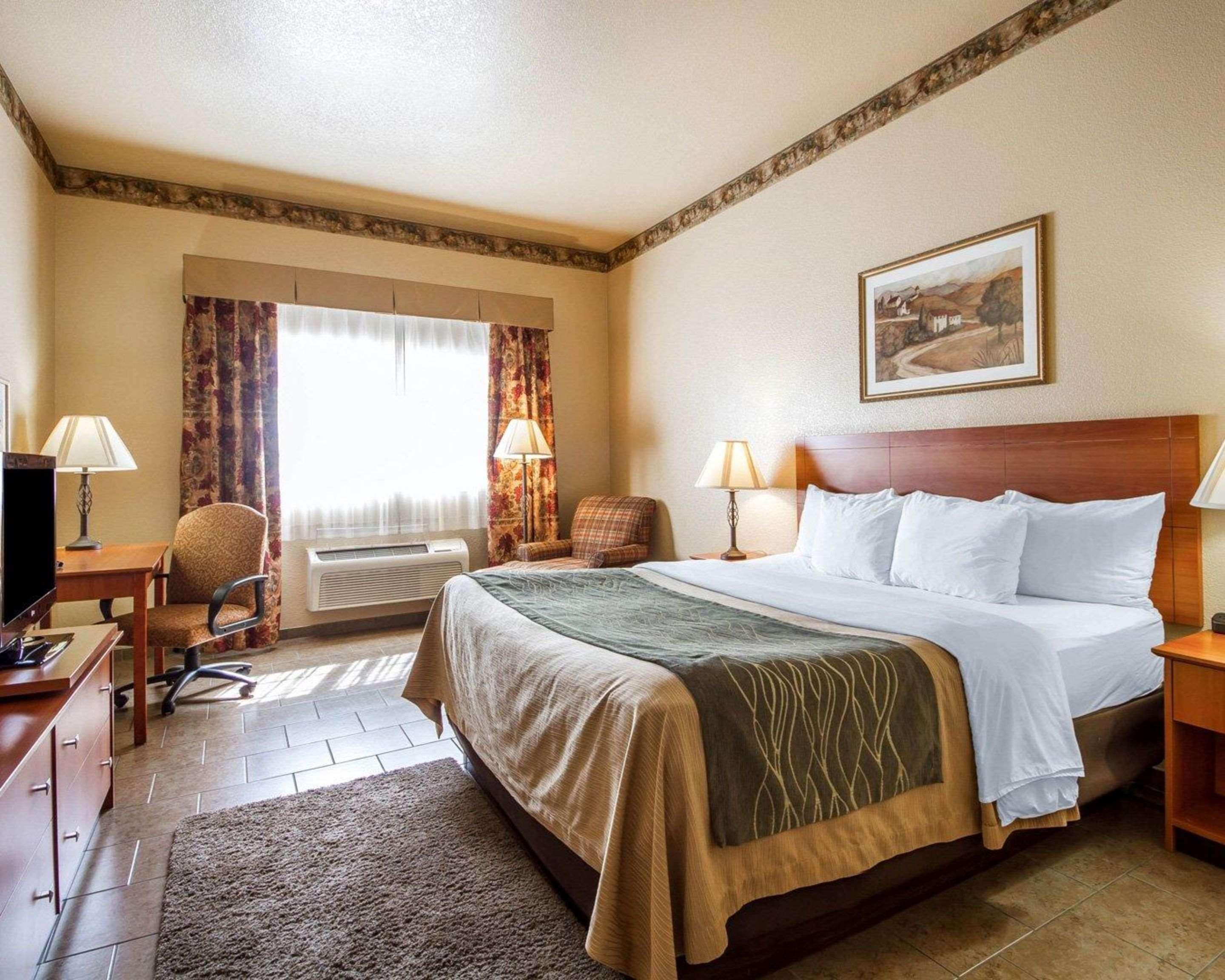 Comfort Inn & Suites Ukiah Mendocino County Bagian luar foto
