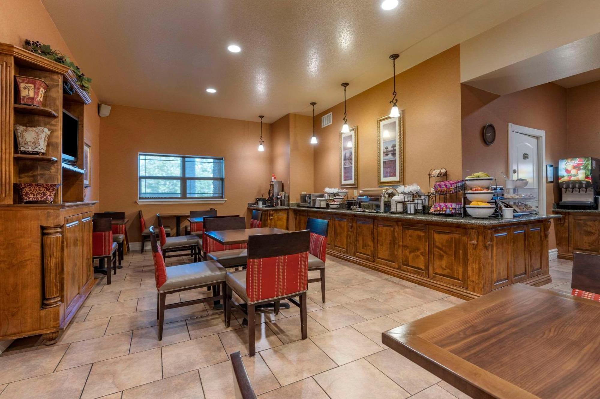 Comfort Inn & Suites Ukiah Mendocino County Bagian luar foto